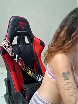 Snapshot of luuhcat09 chatting on 24, 2, 2026 luuhcat09 online show from 24, 2, 2026