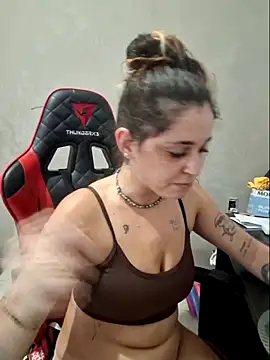 luuhcat09 online show from 8, 4, 2026