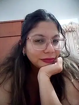 Carliina Soussa online show from 13, 4, 2026