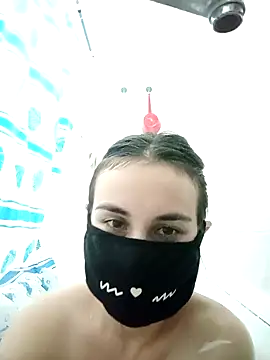 Snapshot of MikaKors chatting on 25, 12, 2024 MikaKors online show from 25, 12, 2024