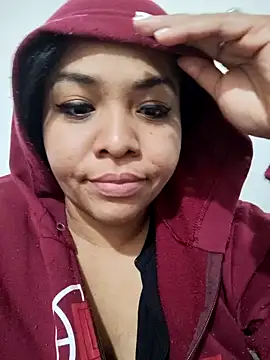 keilasweet1 online show from 7, 1, 2025