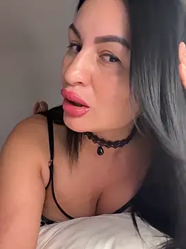 Snapshot of Helena7077 chatting on 4, 10, 2025 Helena7077 online show from 4, 10, 2025