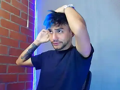 Leandro valenzuela online show from 8, 11, 2025