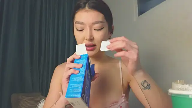 AudreyMell online show from 17, 3, 2026