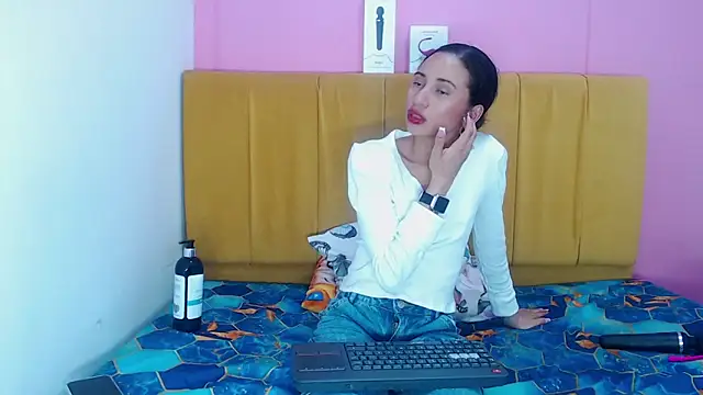 angelinabrookcm101 online show from 21, 12, 2024