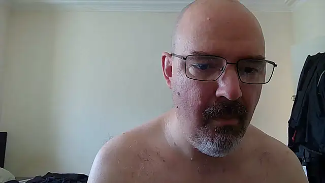 Snapshot of ThatUKguy79 chatting on 19, 7, 2026 ThatUKguy79 online show from 19, 7, 2026