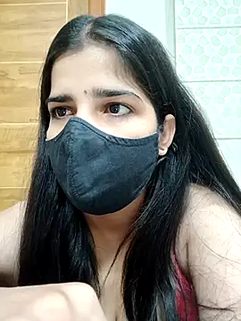 Snapshot of aaliya_bhattt chatting on 25, 9, 2025 aaliya bhattt online show from 25, 9, 2025