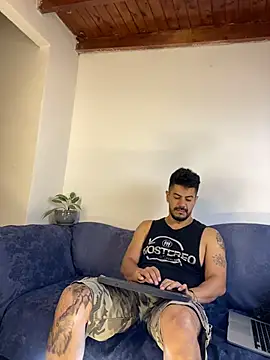 Snapshot of AndresSmith__ chatting on 4, 2, 2026 AndresSmith online show from 4, 2, 2026