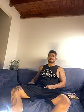 Snapshot of AndresSmith__ chatting on 5, 2, 2026 AndresSmith online show from 5, 2, 2026