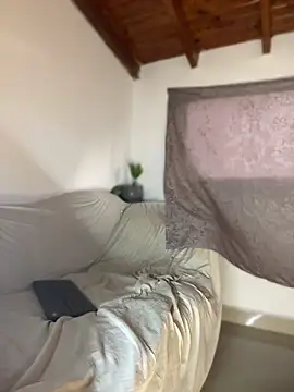 AndresSmith   online show from 15, 4, 2026