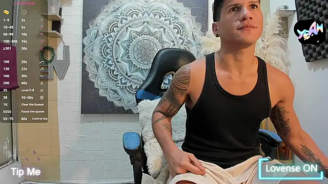 nakedfoam1 online show from 18, 2, 2026