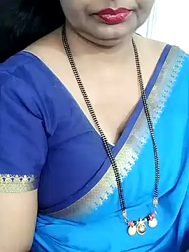 Snapshot of Deepthi_Mysore chatting on 2, 1, 2025 Deepthi Mysore online show from 2, 1, 2025