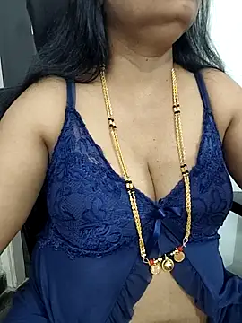 Snapshot of Deepthi_Mysore chatting on 3, 10, 2025 Deepthi Mysore online show from 3, 10, 2025