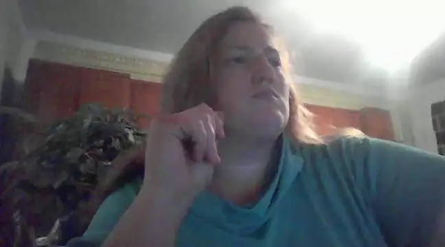 Snapshot of GoldenPearl29 chatting on 6, 12, 2024 GoldenPearl29 online show from 6, 12, 2024