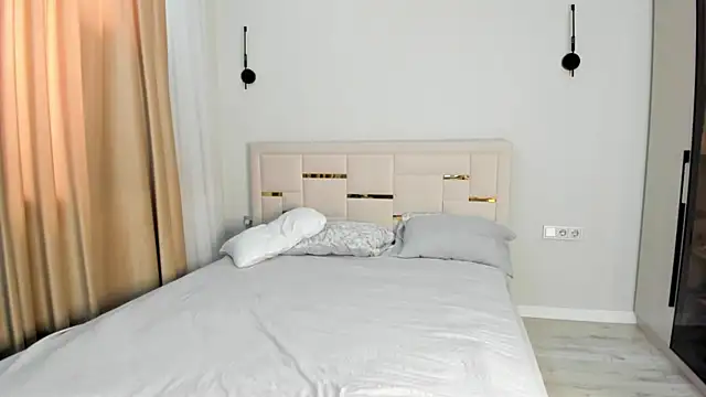 Snapshot of Lola_Peach chatting on 28, 2, 2026 Lola Peach online show from 28, 2, 2026