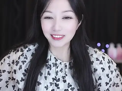 Nuyoah-77 online show from 31, 3, 2026