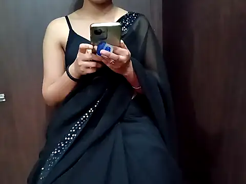 Snapshot of GoldnessAishu chatting on 9, 1, 2025 GoldnessAishu online show from 9, 1, 2025