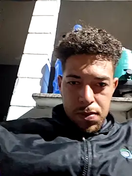 Snapshot of angelobbvvvbuv chatting on 6, 11, 2025 angelobbvvvbuv online show from 6, 11, 2025