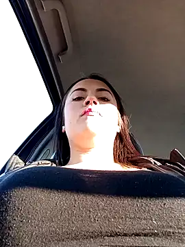 Snapshot of Lesly_10- chatting on 22, 1, 2025 Lesly 10- online show from 22, 1, 2025