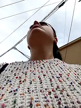 Snapshot of Lesly_10- chatting on 12, 3, 2025 Lesly 10- online show from 12, 3, 2025
