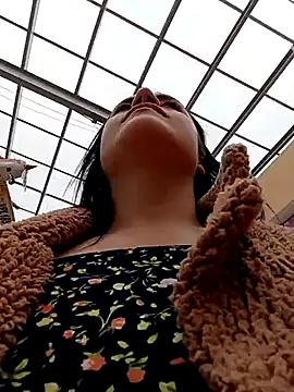 Snapshot of Lesly_10- chatting on 17, 3, 2025 Lesly 10- online show from 17, 3, 2025