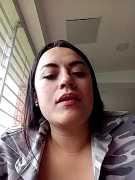 Snapshot of Lesly_10- chatting on 19, 3, 2025 Lesly 10- online show from 19, 3, 2025