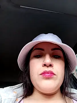 Snapshot of Lesly_10- chatting on 28, 9, 2025 Lesly 10- online show from 28, 9, 2025