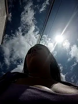 Lesly 10- online show from 19, 12, 2025