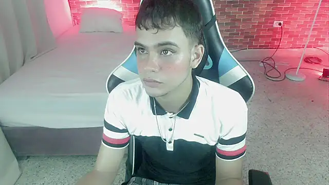 zacariasss  online show from 20, 9, 2025