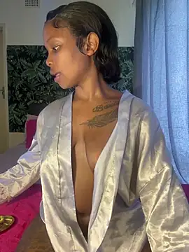 InkLady444 online show from 8, 1, 2025