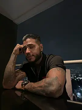 Snapshot of Exotic_tatto27121 chatting on 9, 2, 2025 Exotic tatto27121 online show from 9, 2, 2025