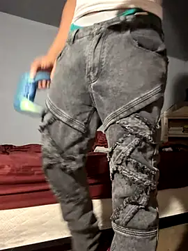 SluttyLyfe4L online show from 9, 11, 2025