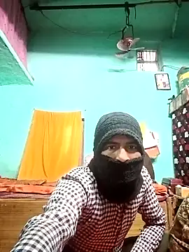 Snapshot of Lustyful_Couple chatting on 7, 1, 2025 Lustyful Couple online show from 7, 1, 2025