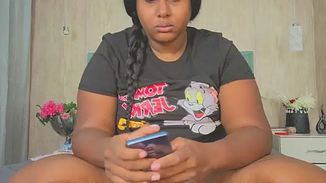 Alexa roussee online show from 11, 9, 2025