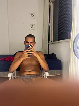 Snapshot of noahmarins chatting on 7, 3, 2025 noahmarins online show from 7, 3, 2025