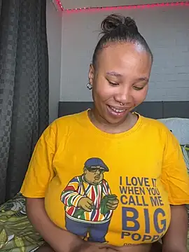 DrippinCaramelCutie online show from 31, 3, 2026