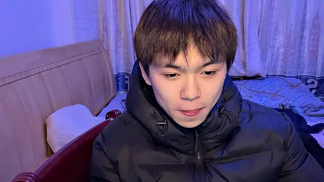 xiaottt1918 online show from 20, 1, 2025