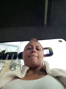 Snapshot of Fantasy-gil chatting on 15, 9, 2025 Fantasy-gil online show from 15, 9, 2025