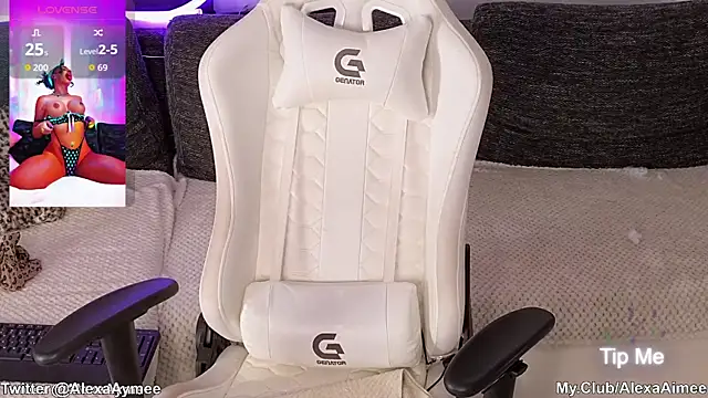 AlexaAimee online show from 26, 3, 2026