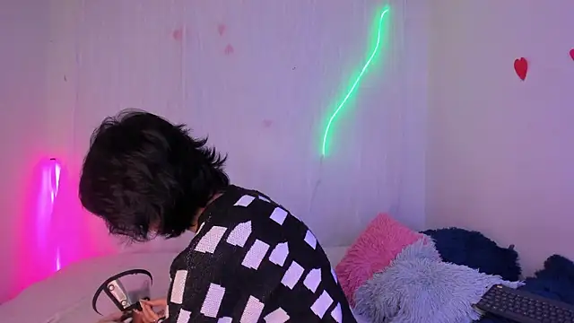 Snapshot of CelesteXCute chatting on 14, 2, 2026 CelesteXCute online show from 14, 2, 2026