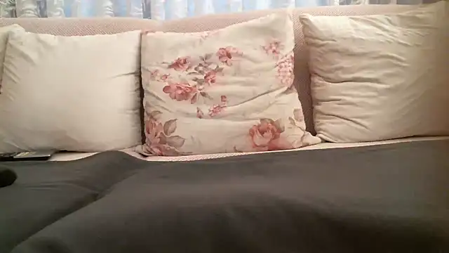 Snapshot of 77_No_Name_77 chatting on 11, 1, 2025 77 No Name 77 online show from 11, 1, 2025