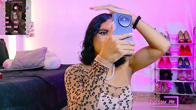 CampbelGinger online show from 30, 10, 2025