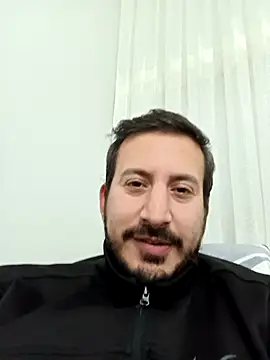 Snapshot of Karizmatikman chatting on 21, 12, 2025 Karizmatikman online show from 21, 12, 2025