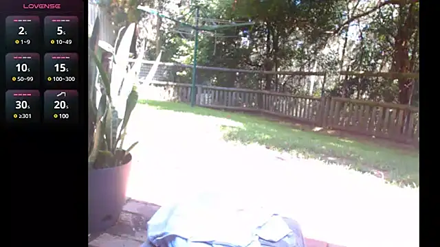 InfamousBabyy  online show from 11, 12, 2024