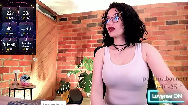 Snapshot of paulinabarnett- chatting on 6, 10, 2025 paulinabarnett- online show from 6, 10, 2025