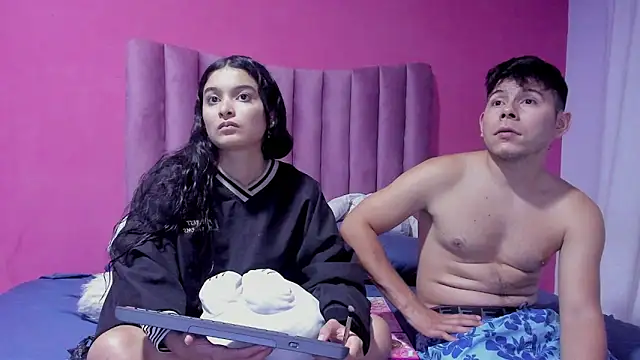 Snapshot of JustiinJazmin chatting on 24, 12, 2024 JustiinJazmin online show from 24, 12, 2024