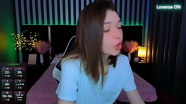 Snapshot of Cherry_Wipe chatting on 18, 6, 2026 Cherry Wipe online show from 18, 6, 2026