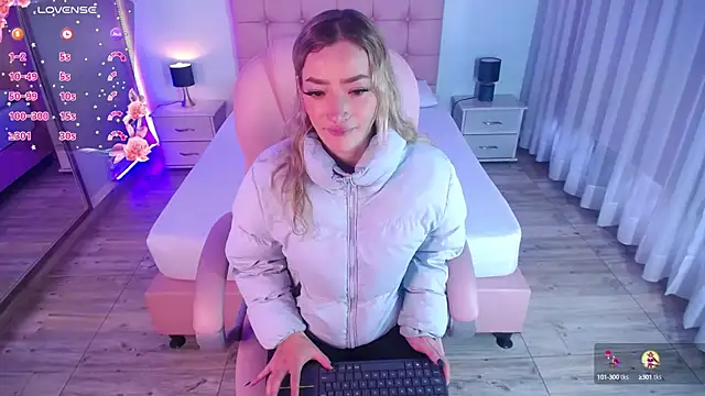 zoe jones13 online show from 4, 2, 2025