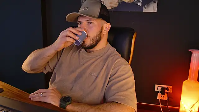 AngeloEric online show from 4, 12, 2025