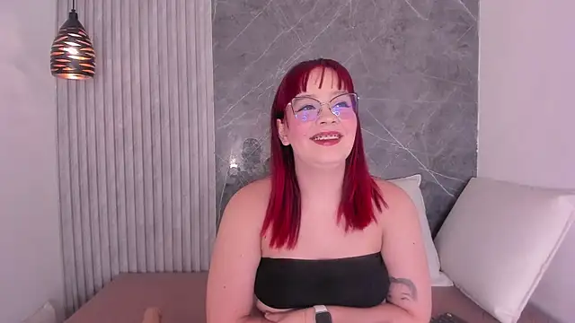 ArielSexHot online show from 4, 12, 2025